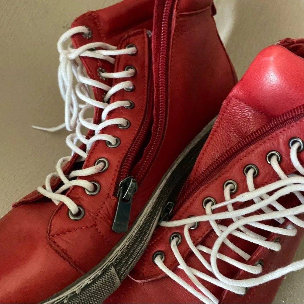 Gelato Tampa High Top Soft Leather Sneaker| Red| Women's Size euro 37